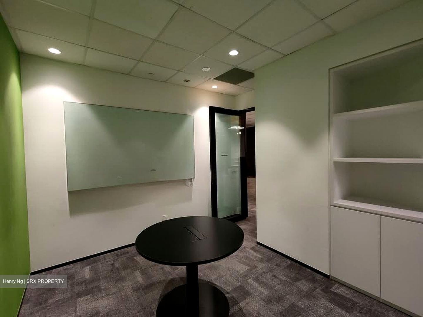 Oue Downtown (D1), Office #537660171